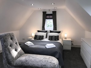 村舍 | 2 多间卧室、熨斗/熨衣板、免费 WiFi、床单