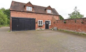 Cottage | Exterior