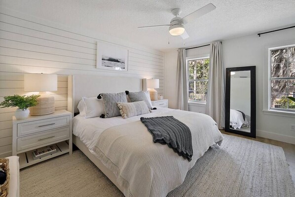 2 habitaciones, tabla de planchar con plancha y wifi gratis 