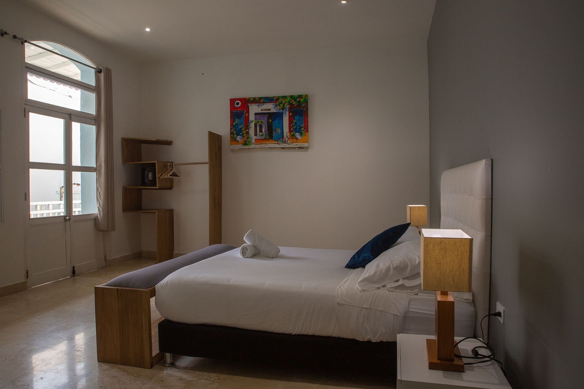 Car034 - 21 Bedroom Luxury Mansion in Cartagena