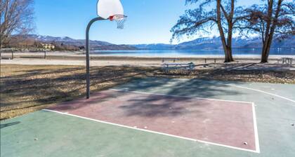 Wapato Point Resort Tennis Condos