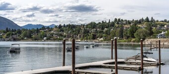 Wapato Point Resort Tennis Condos