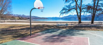 Wapato Point Resort Tennis Condos