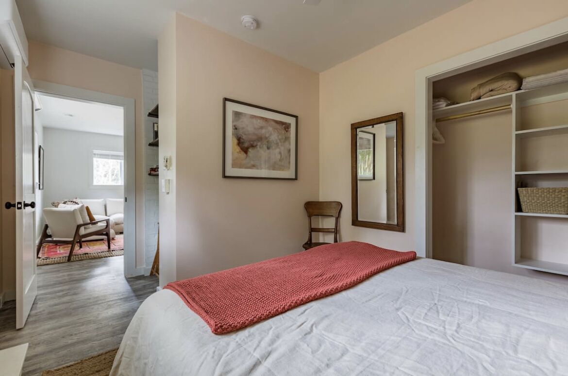 1 bedroom, desk, iron/ironing board, travel crib