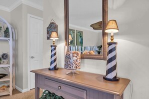 Interior - Shorehaven Lakefront & Steps to Beach w Pool (North Myrtle Beach)