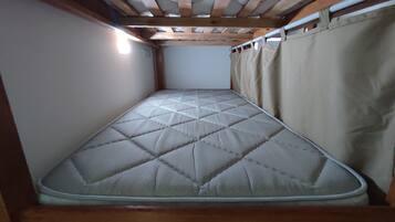 Wi-Fi de cortesia, roupa de cama