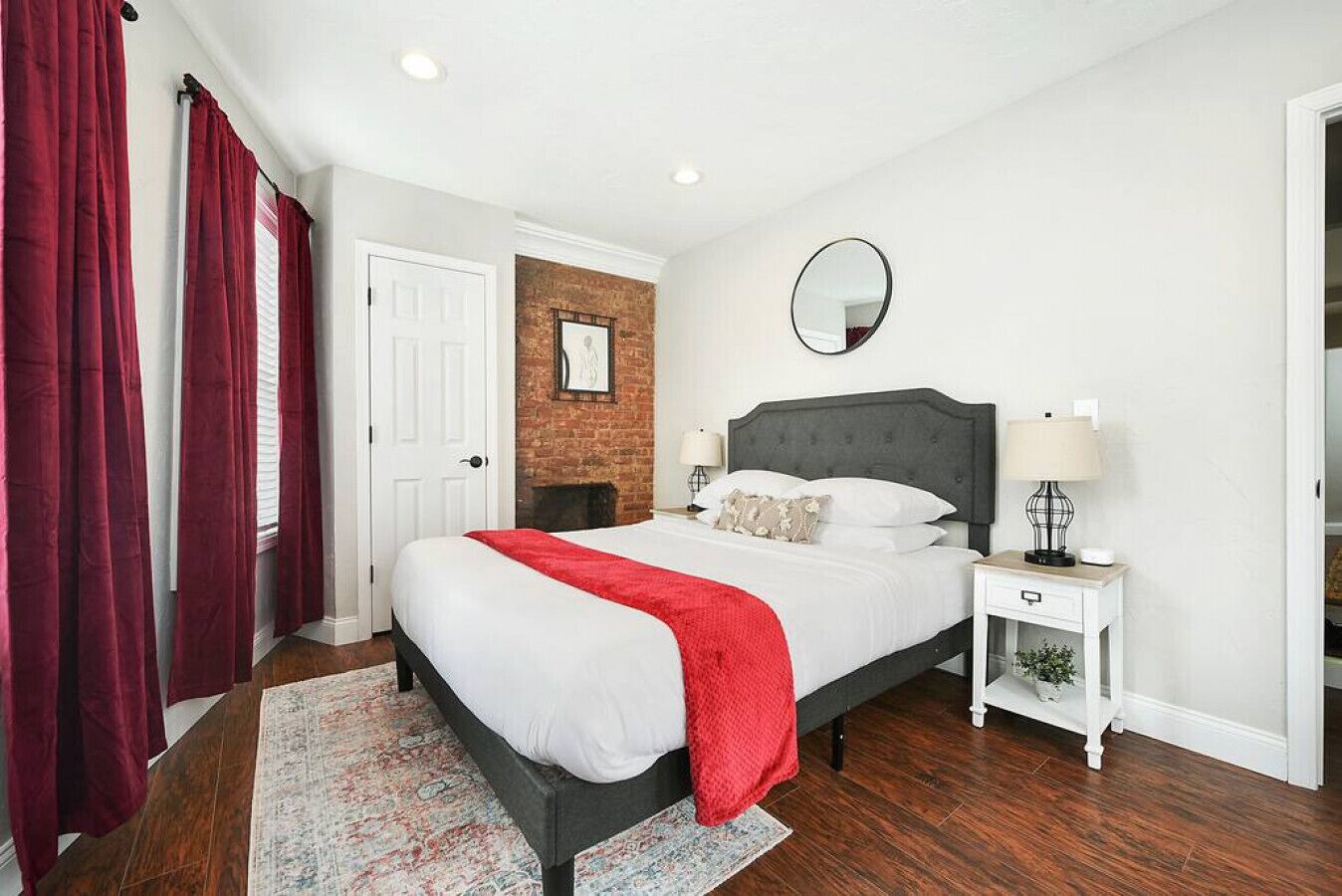 Sauna ★ Farmhouse Vibe ★ 1 Block from Butler!