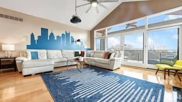 Smart TV, chimenea, futbolito, mesa de ping pong