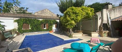 Piscina a l'aire lliure