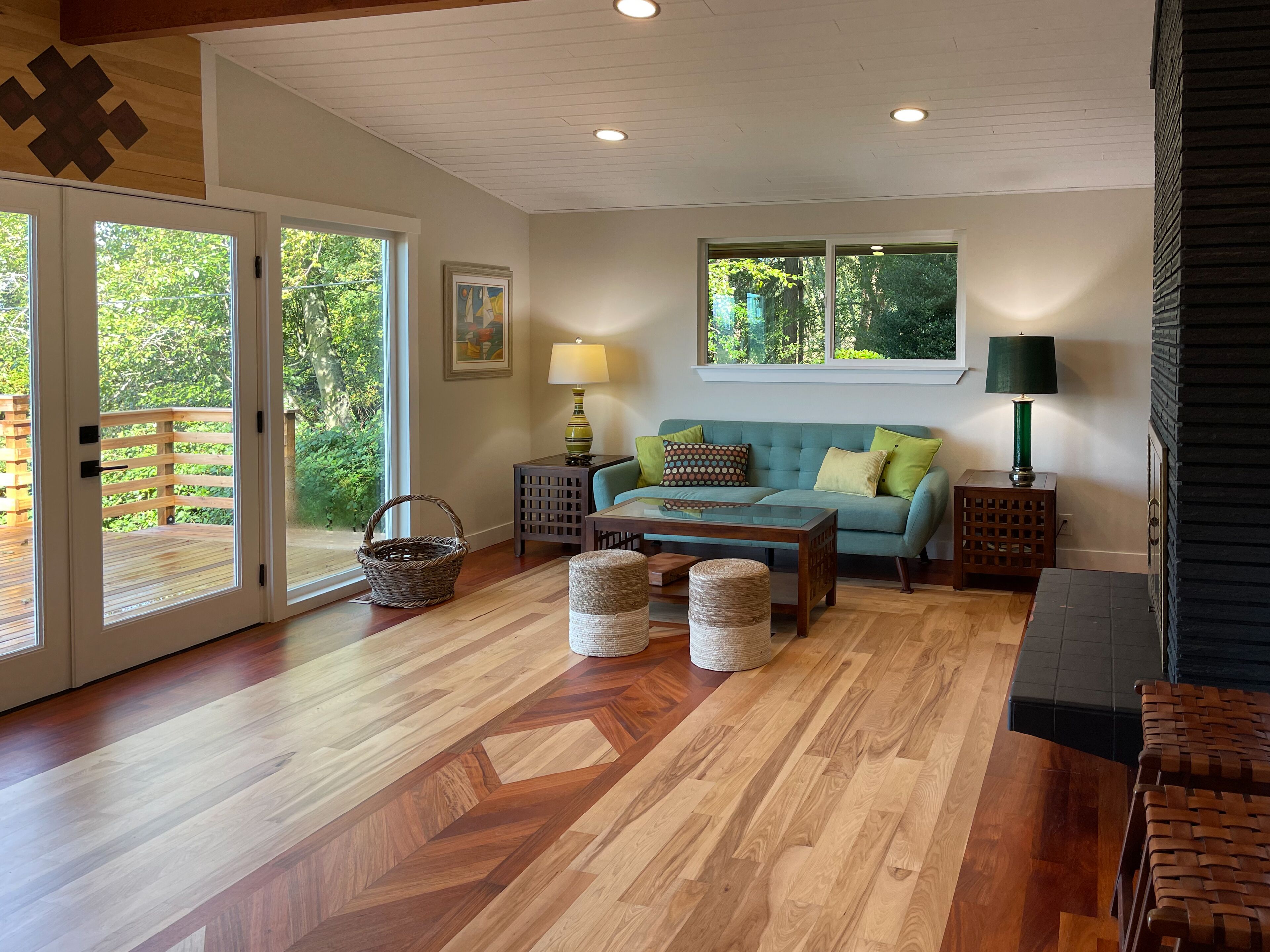 *NEW* 🏡 Modern Cottage w/ Puget Sound Views! 🌊