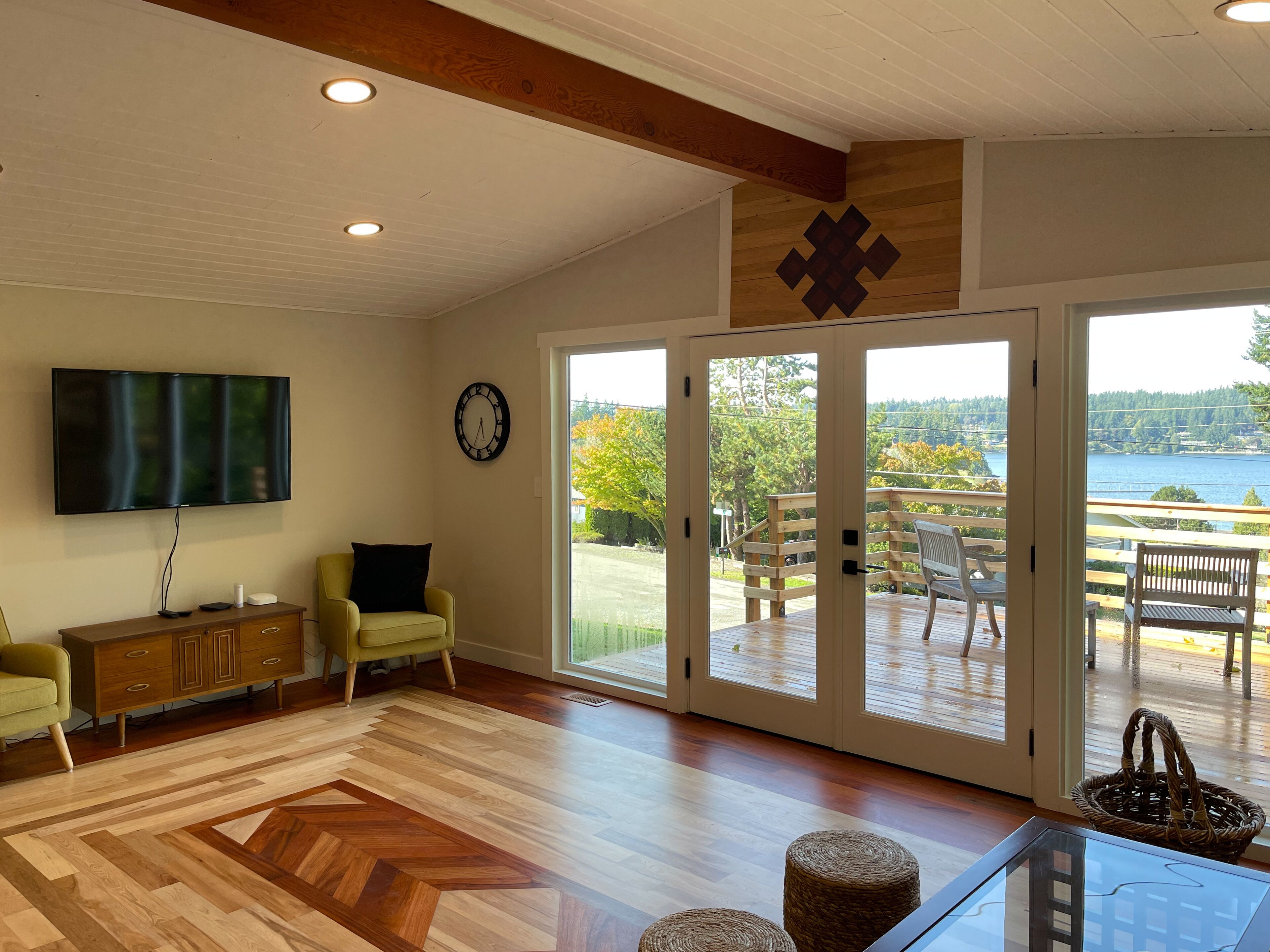 *NEW* 🏡 Modern Cottage w/ Puget Sound Views! 🌊