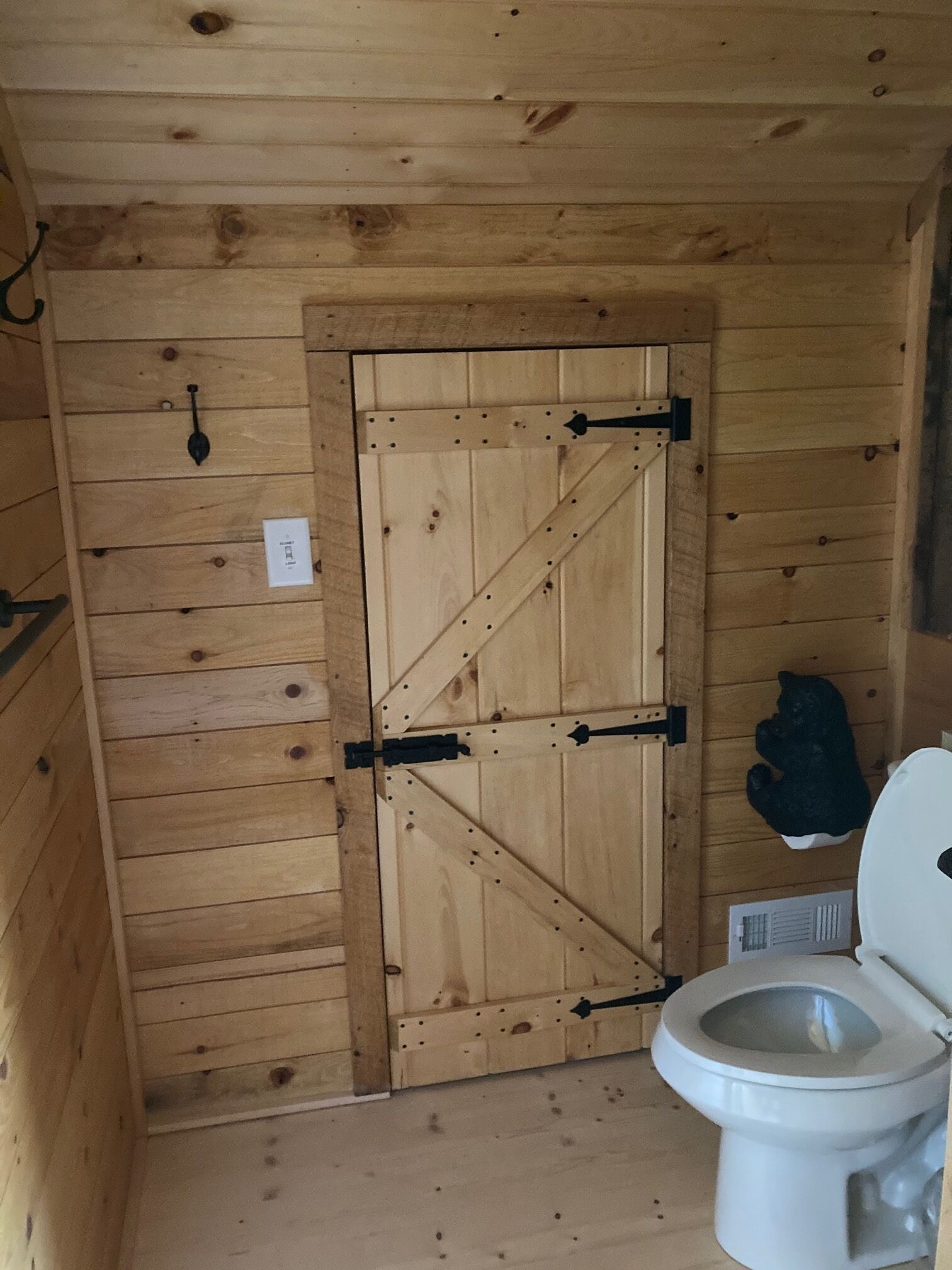 Brand new Log Cabin. Secluded on 62 acres