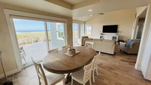 Dining - Beach House; directly on the Beach! (Rockaway Beach)