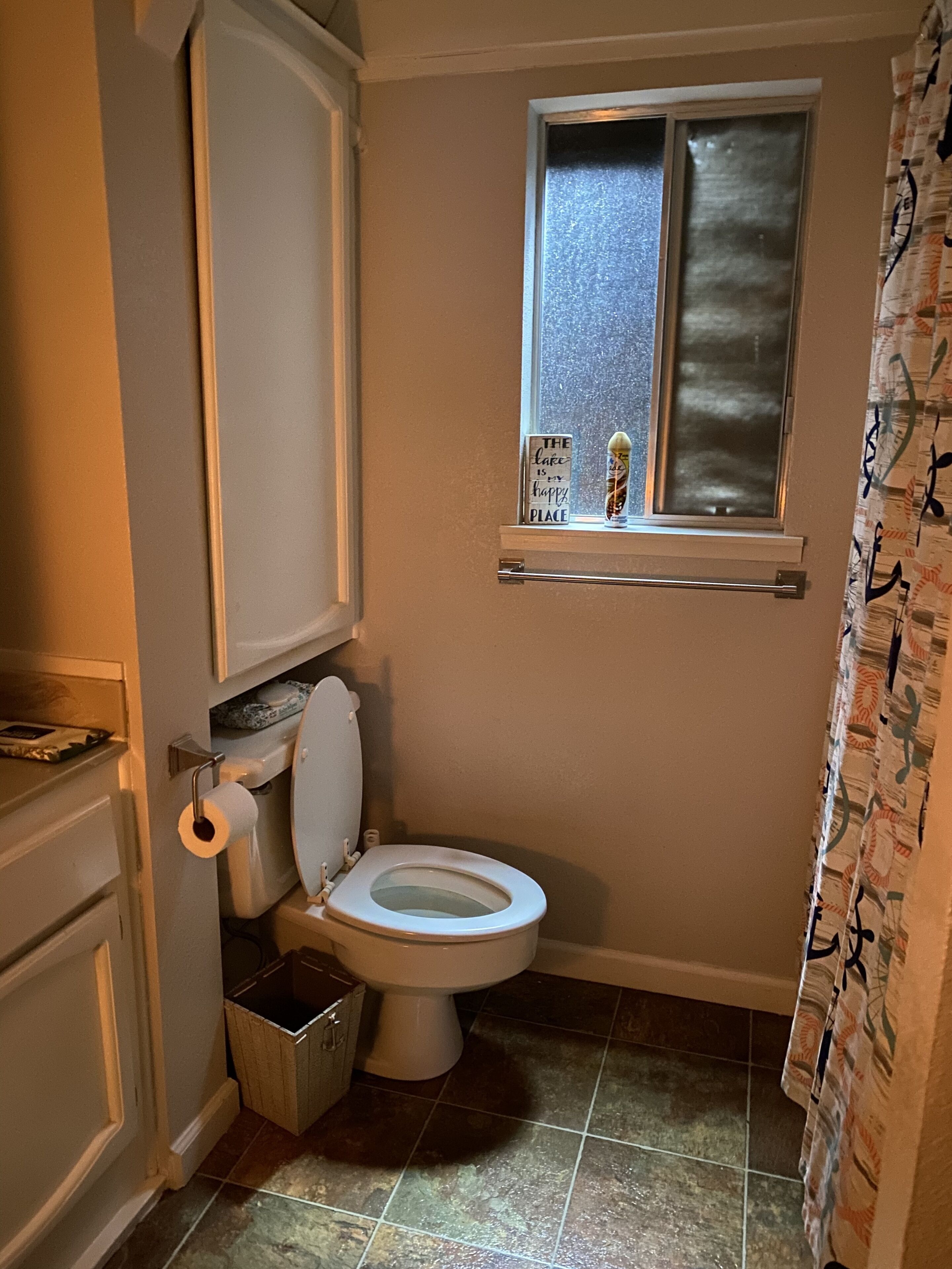 Cozy Family Cabin with Studio!! Great Week or Weekend get away!! 