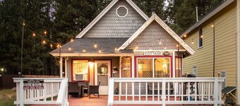 AC +  <5mins to Village/Shops/BikePark/Zoo + FirePit