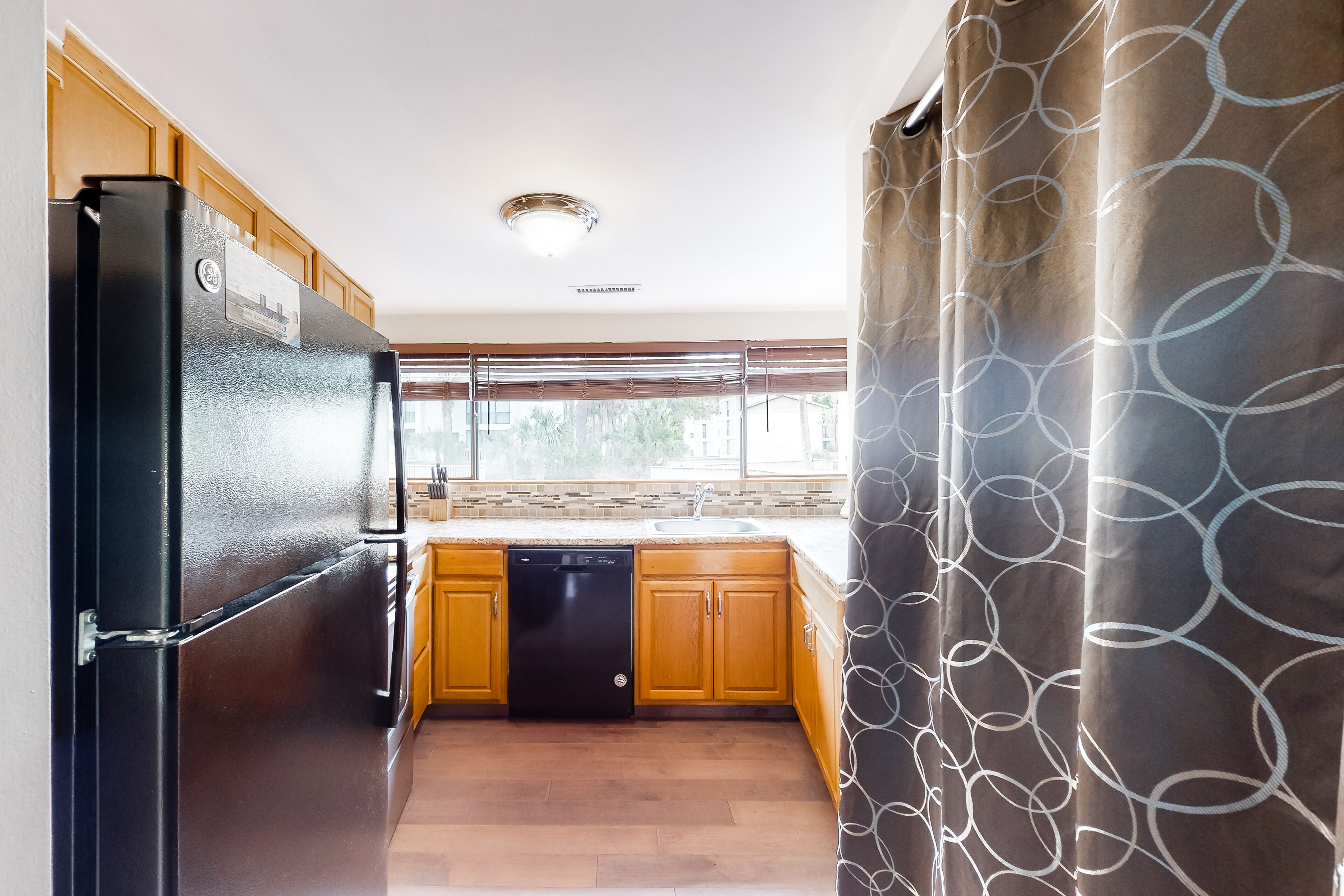 Seascape Villa | All-New Interior | 2 Pools, Walk to Exclusive Beach Cabana