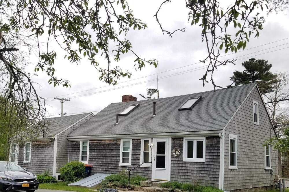 Classic Summer Home | A Mile Walk To The Beach