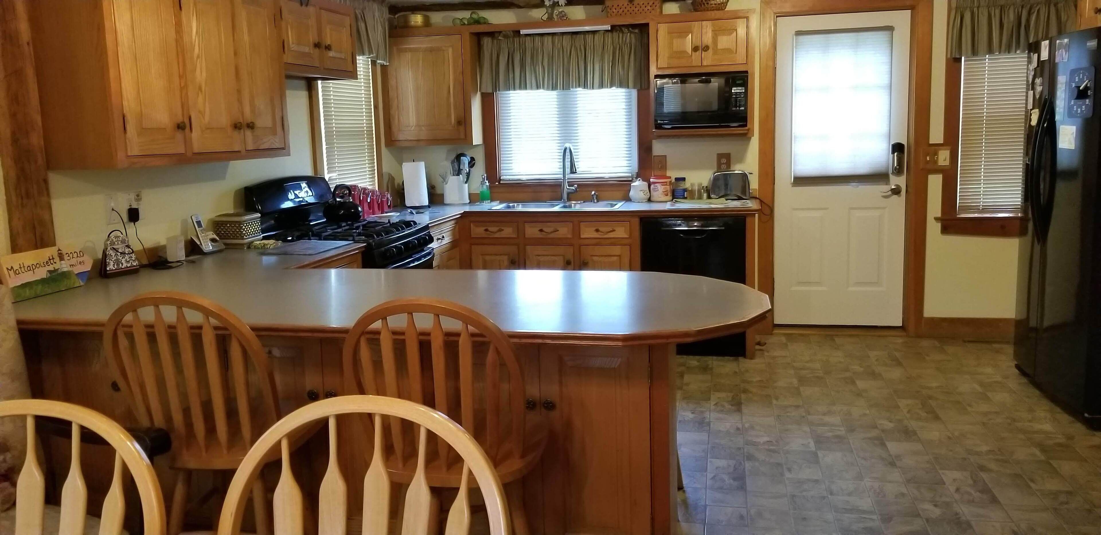 Classic Summer Home | A Mile Walk To The Beach