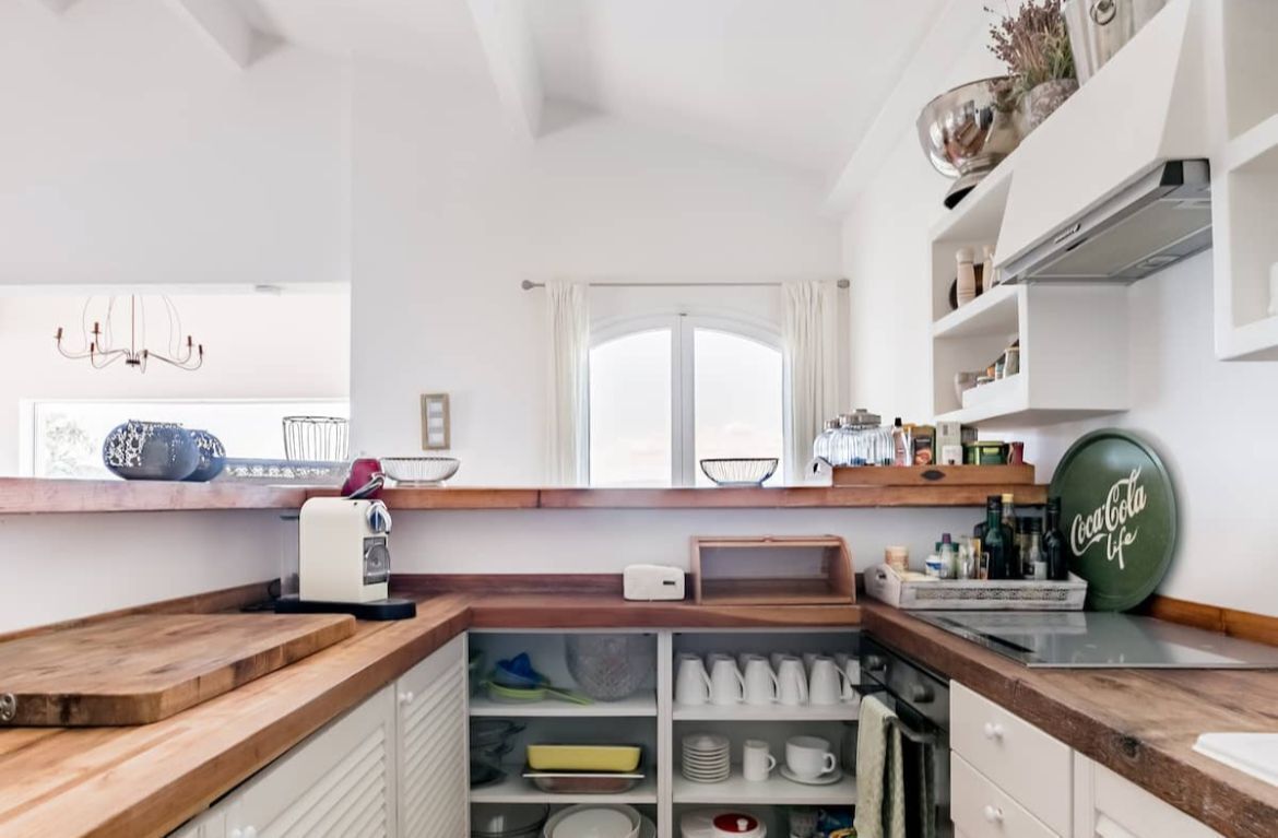 Romantic villa with exceptional view absolute calm