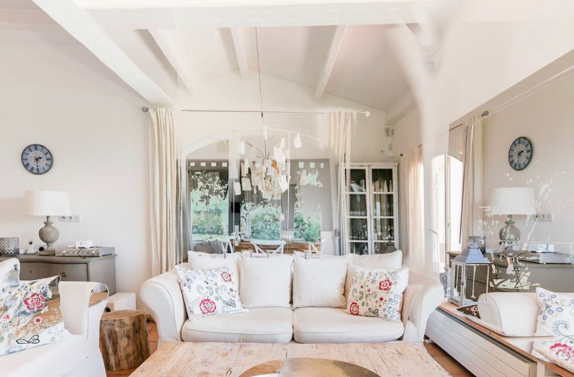 Romantic villa with exceptional view absolute calm