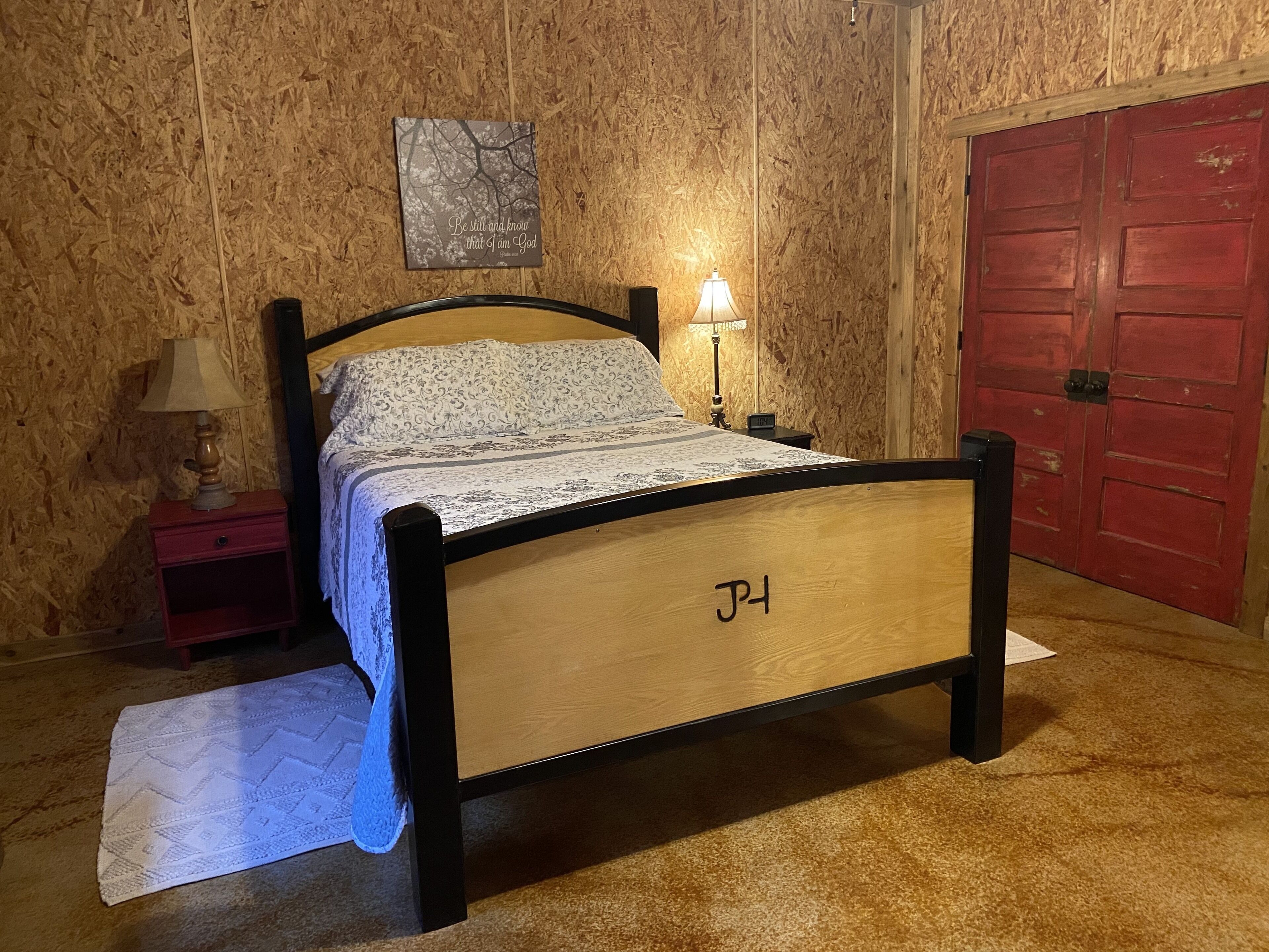 2 多间卧室、免费 WiFi、床单、轮椅无障碍