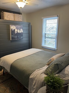 2 Schlafzimmer, Bügeleisen/Bügelbrett, kostenloses WLAN, Bettwäsche
