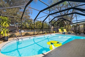 Beheizter Pool