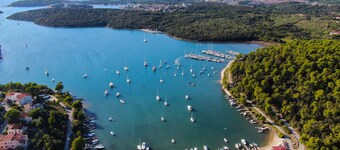 App. 2+1,  pool, garden, barbeque, summer kitchen...