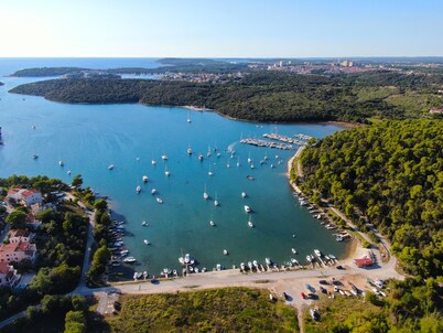 App. 2+1,  pool, garden, barbeque, summer kitchen...