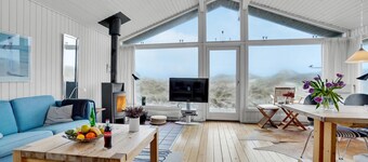 Beautiful home in Pandrup with WiFi