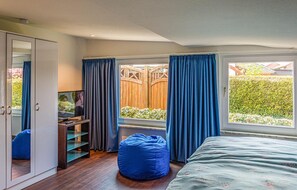 2 bedrooms, free WiFi, bed sheets - Stunning home in Brokdorf with WiFi (Brokdorf)