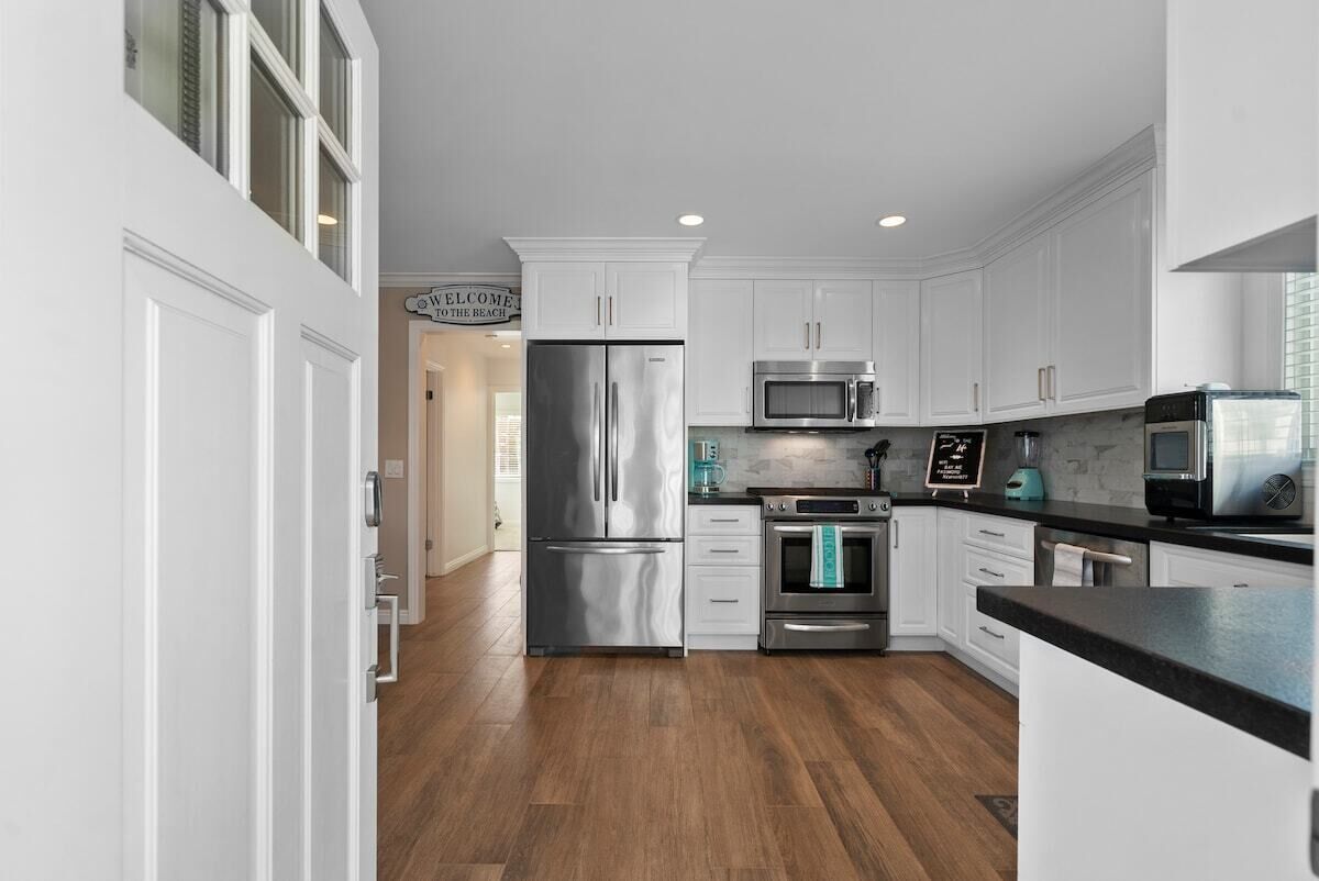 Newport Beach 2 Bedroom Home/Beach/Roof Top/Garage