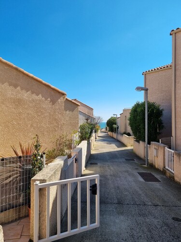 Villa für 8 Personen, 4 Schlafzimmer, 700 Meter vom Strand entfernt 