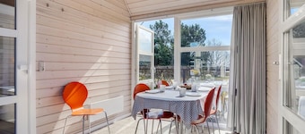 2 bedroom nice home in Hadsund