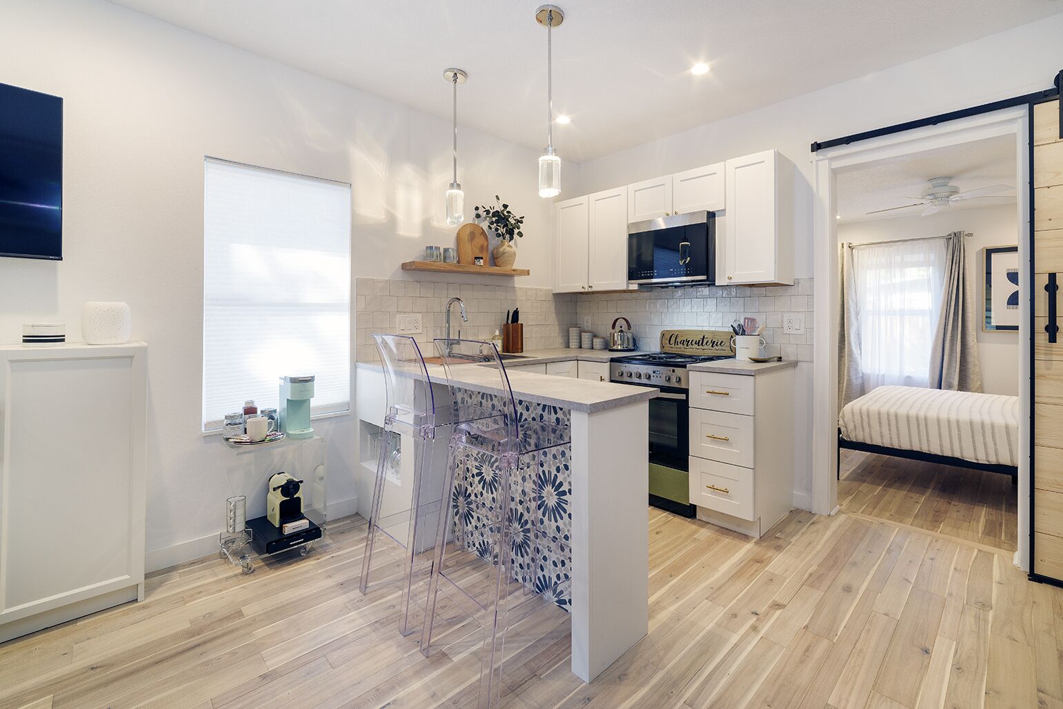 Corporate/Executive Housing - Downtown - SoDo - 30 days +