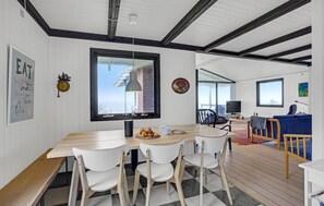 Dining - 4 bedroom gorgeous home in Føllenslev (Follenslev)