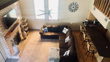 TV connectée, cheminée