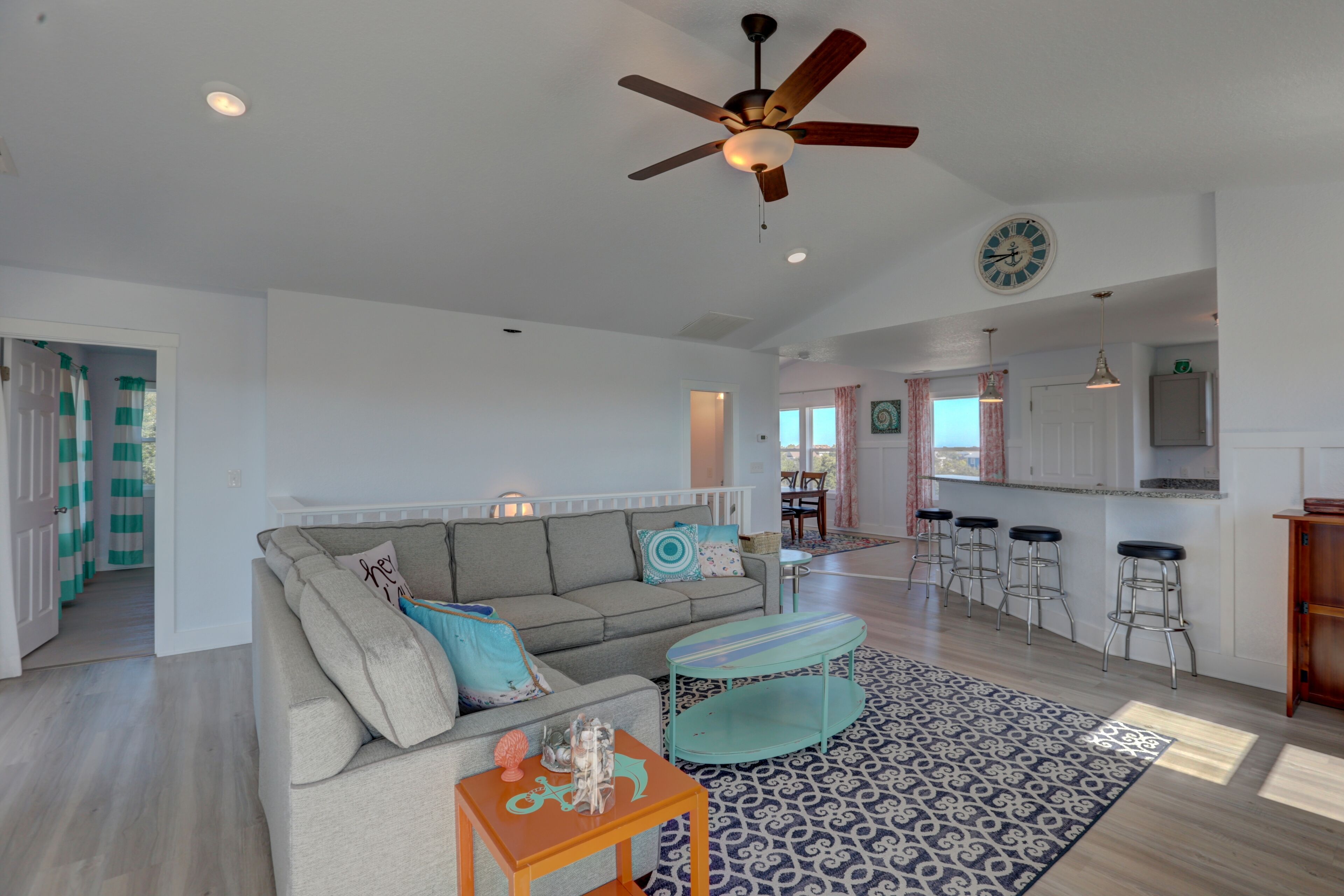 ⭐⭐NEW HOT TUB⭐️⭐️Last minute Cancellations, Enjoy Improved Pricing! Dogs ✔️ 