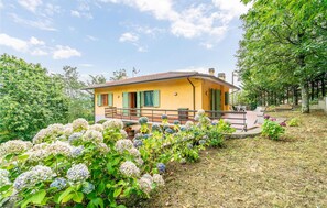 Exterior - 3 bedroom beautiful home in Marliana (Marliana)