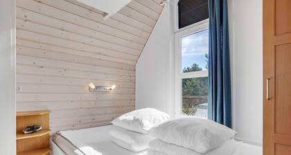 Awesome home in Hadsund with kitchen