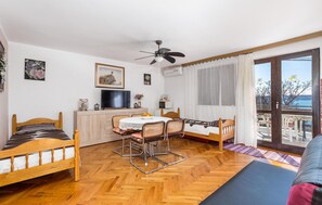 2 bedrooms, free WiFi, bed sheets - Beautiful apartment in Baric Draga (Baric Draga)