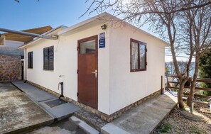 Exterior - Beautiful apartment in Baric Draga (Baric Draga)