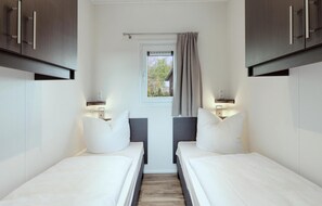 2 bedrooms, free WiFi, bed sheets