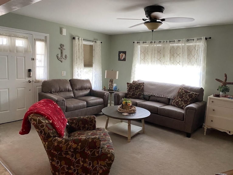 3 Bedroom Down The Street From The Bay (Small Dog Allowed For A Fee) - New Jersey
