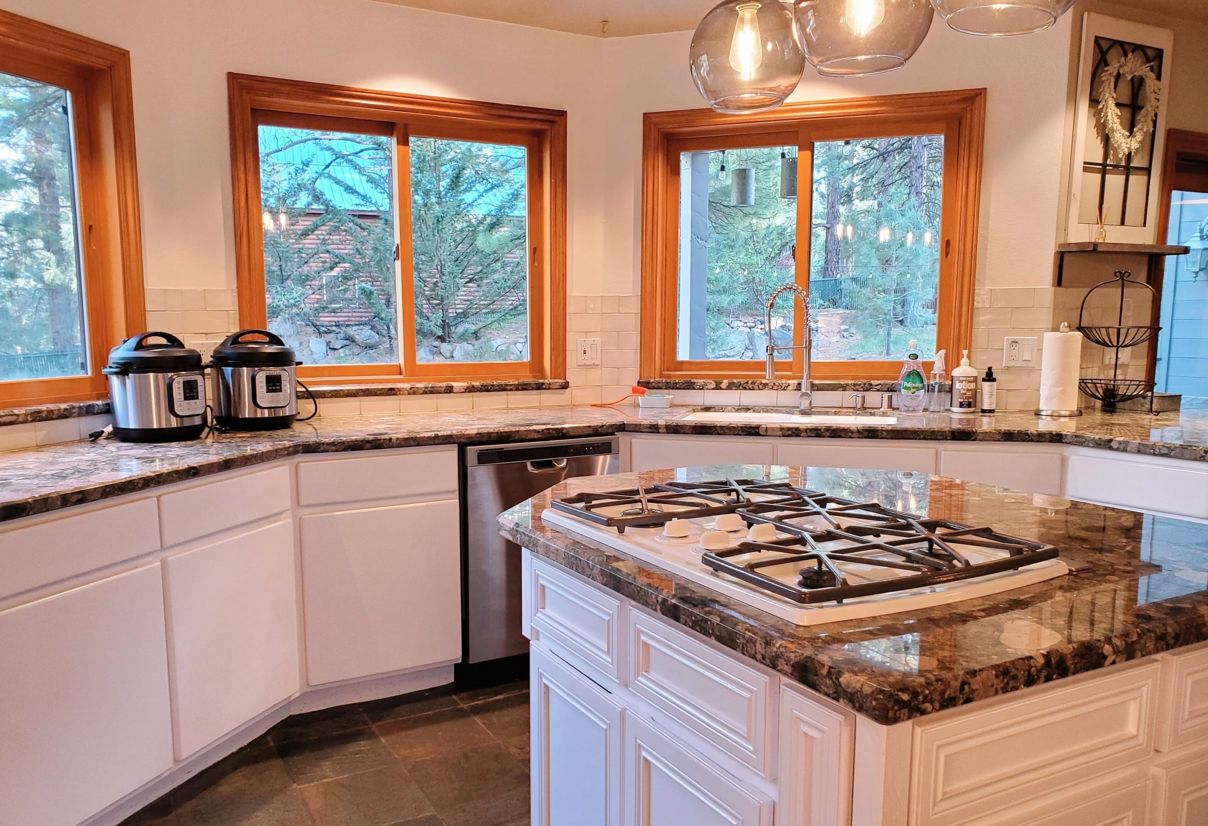 Mt. Rose Retreat Tahoe / Reno 5 BR 4 BA 