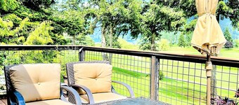 Golf and lake front property with the most amazing views in the valley. 