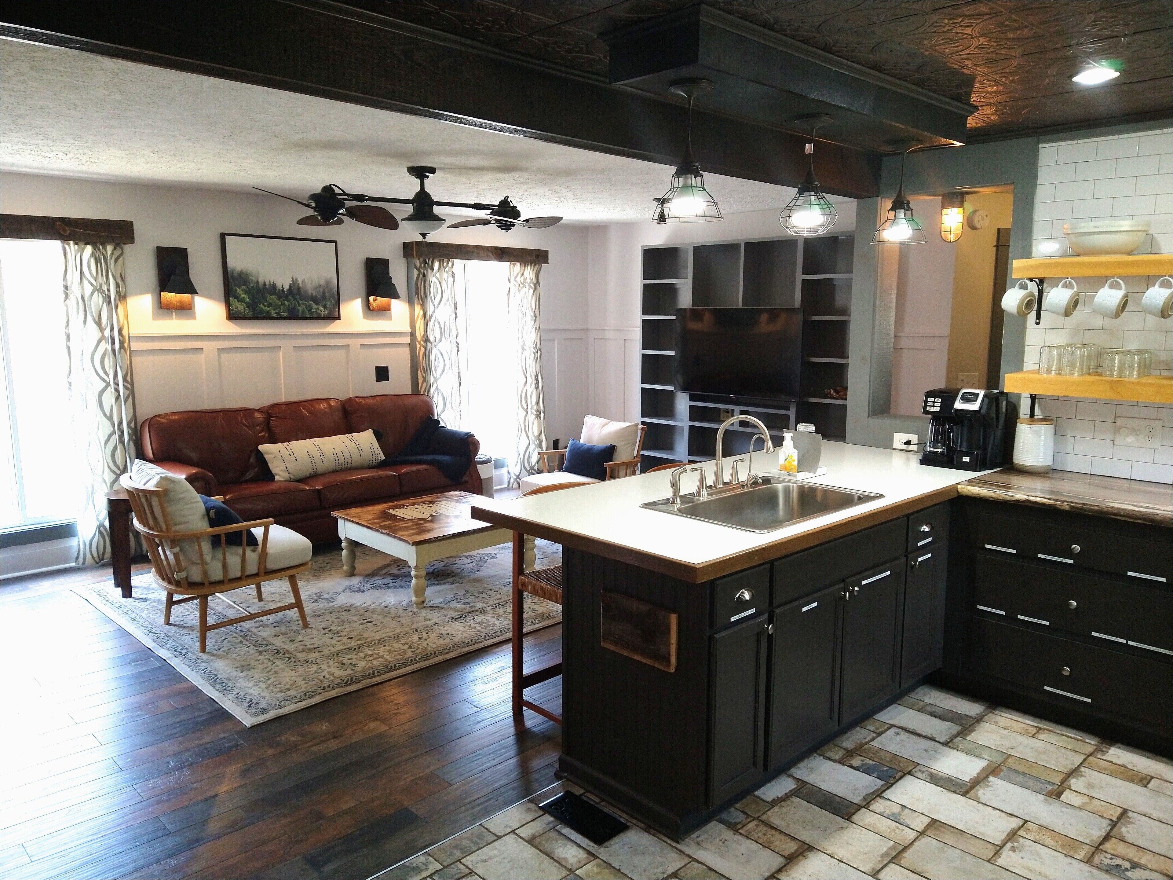 Sugar Maple Cottage-Secluded Mountain Retreat near Clayton & Highlands