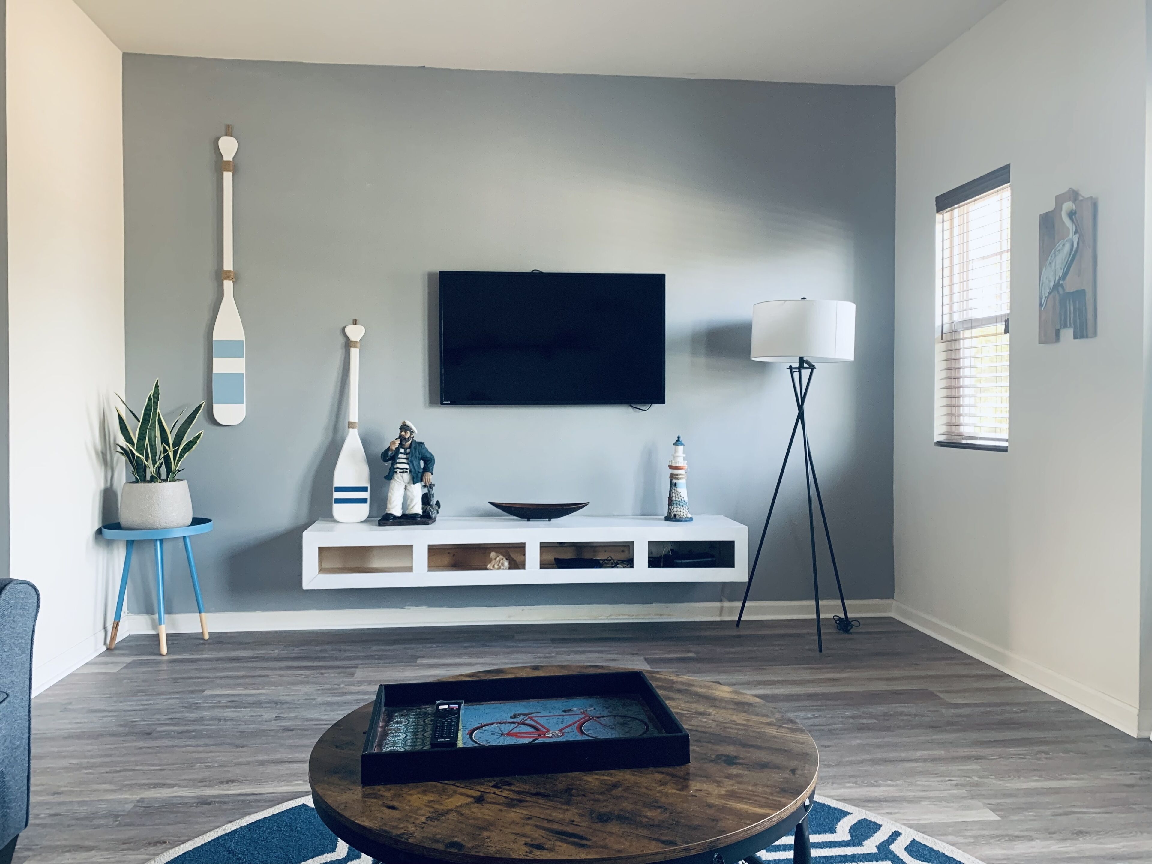 Carolina Beach Home for couples and family/Free Parking/ Quality home