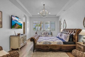 6 bedrooms, desk, iron/ironing board, travel cot - A Star Is Born/5BR-3BA/Pool and Spa (Indio)