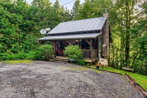 Exterior - Beary Patch Hill (Sevierville)